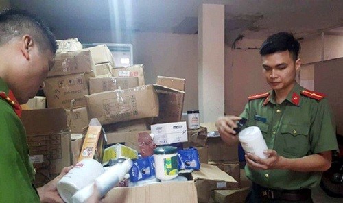 Đình chỉ lưu hành, thu hồi trên toàn quốc 4 sản phẩm mỹ phẩm