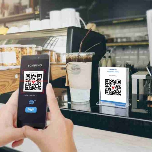 Khách hàng phải quét mã QR khi đến các cơ sở kinh doanh dịch vụ