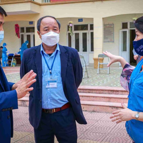 WHO Việt Nam hỗ trợ triển khai công tác rà soát trong đáp ứng dịch (IAR) với COVID-19 tại Bắc Ninh