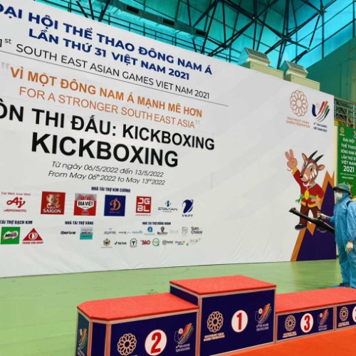 Phun khử khuẩn đảm bảo công tác y tế, môi trường tại các địa điểm thi đấu phục vụ Đại hội Thể thao Đông Nam Á lần thứ 31