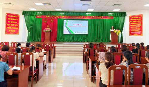 Hơn 200 học viên được tập huấn dinh dưỡng học đường năm 2026
