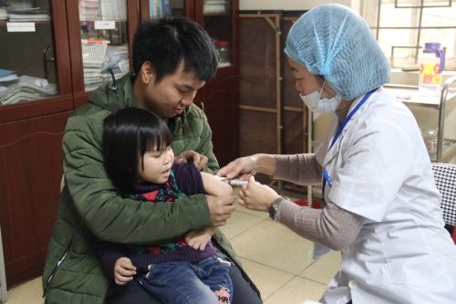 Quế Võ: Dự kiến hơn 1.600 trẻ từ 1 – 5 tuổi sẽ được tiêm vắc xin phòng bệnh Sởi