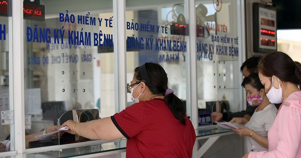 Cần biết: Những đối tượng, địa điểm bắt buộc phải đeo khẩu trang phòng chống dịch COVID-19 - Ảnh 1.