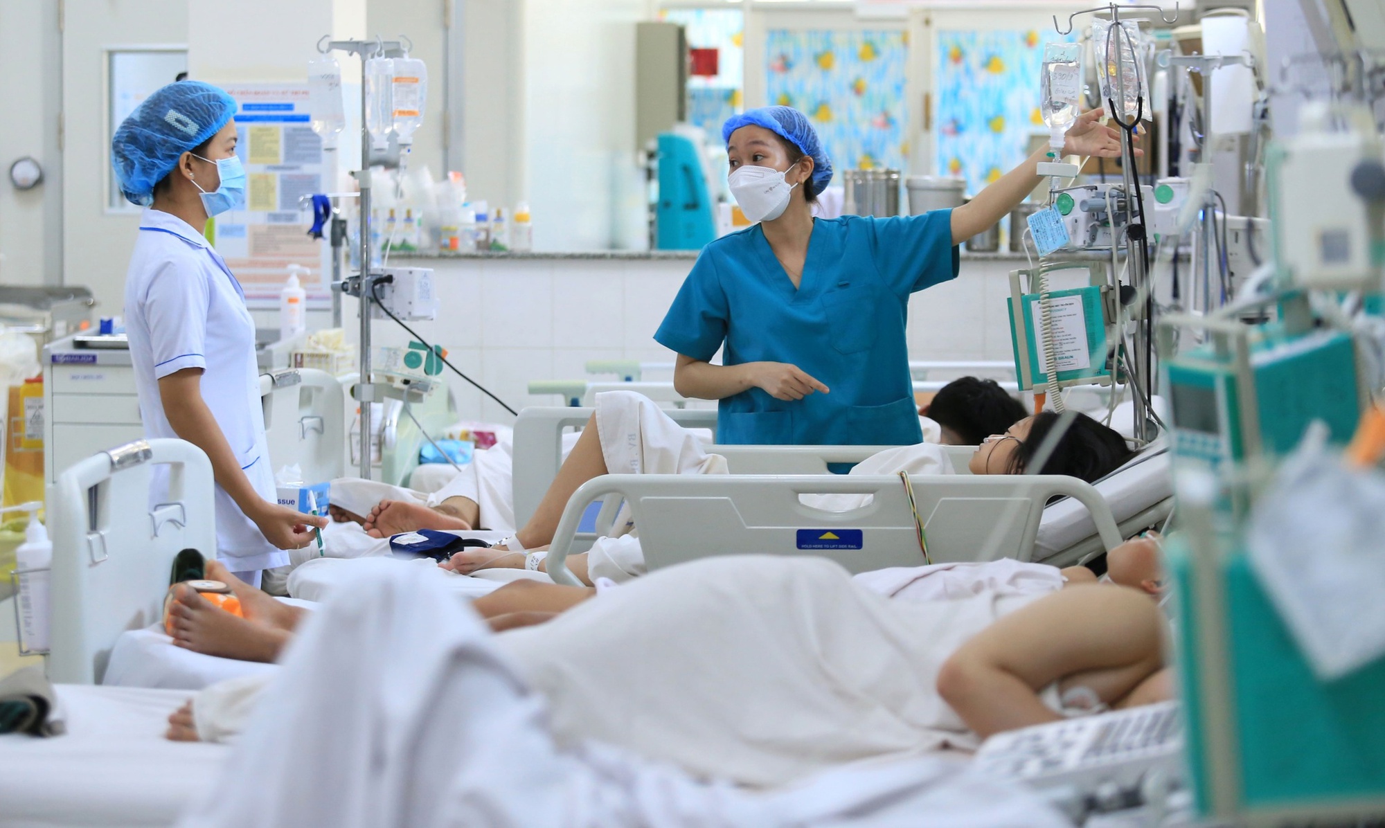 Đề xuất phụ cấp nghề cao nhất với viên chức ngành y tế khi xây dựng chế độ tiền lương mới- Ảnh 3.