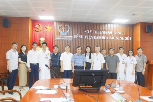 Bắc Ninh gặp mặt đoàn nhân viên Y tế tỉnh Xay Sổm Bun (Lào) sang đào tạo