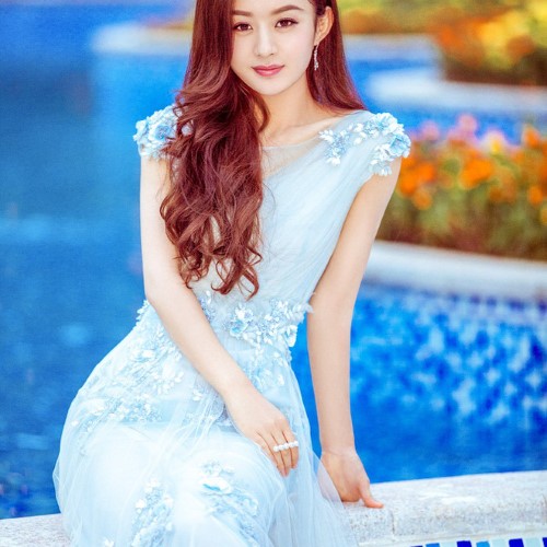 Không ngờ “Sở Kiều truyện” Triệu Lệ Dĩnh cũng có lúc nóng bỏng, sexy thế này