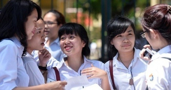 Hàng trăm ngàn thí sinh lần đầu thi tổ hợp Khoa học tự nhiên