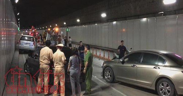 Ô tô đi ngược chiều trong hầm vượt sông Sài Gòn gây tai nạn liên hoàn