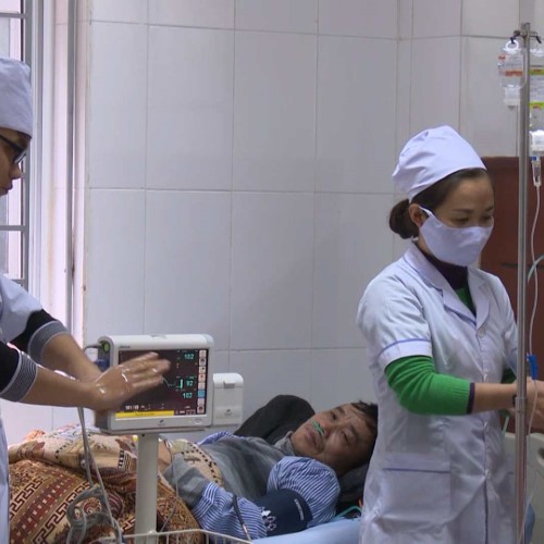 Tăng cường công tác điều dưỡng, kiểm soát nhiễm khuẩn và quản lí chất thải y tế