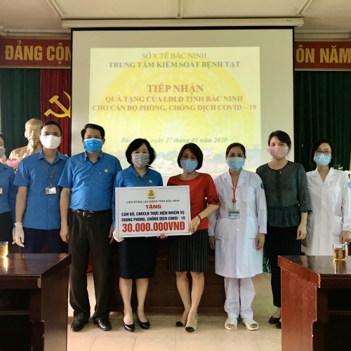 Tiếp nhận ủng hộ của các tổ chức, cá nhân, đơn vị cho công tác phòng, chống dịch COVID – 19