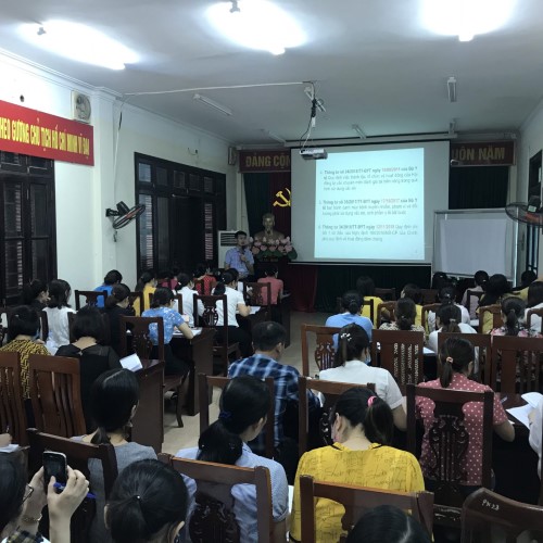 Tập huấn cấp giấy chứng nhận tham gia tập huấn về tiêm chủng