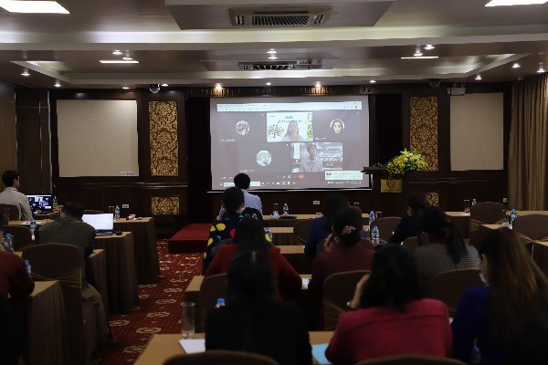 Tập huấn chương trình “Cùng sống khỏe” năm 2021