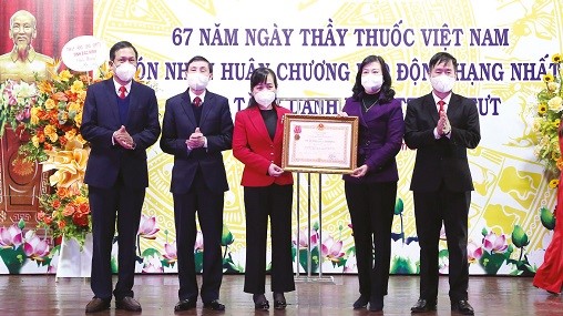 Ngành Y tế kỷ niệm 67 năm Ngày Thầy thuốc Việt Nam và đón nhận Huân chương Lao động hạng Nhất