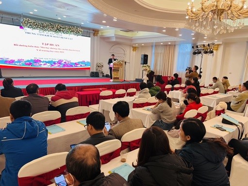 Tập huấn bồi dưỡng kiến thức nha học đường cho cán bộ chuyên trách y tế trường học năm 2022