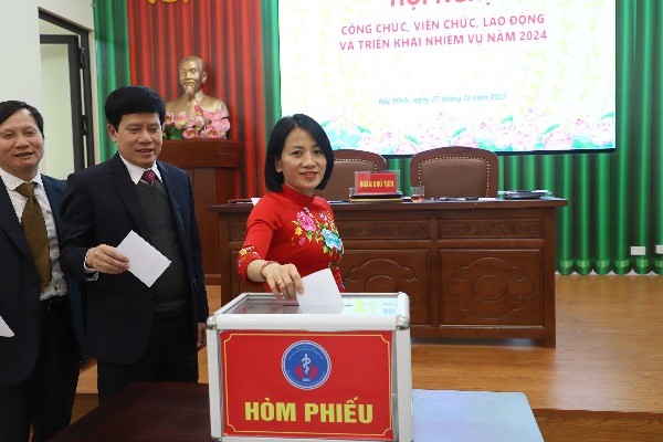 Hội nghị công chức, viên chức, lao động Trung tâm Kiểm soát bệnh tật tỉnh năm 2024