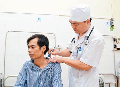Một số hiểu biết về bệnh nốt dầu nghề nghiệp